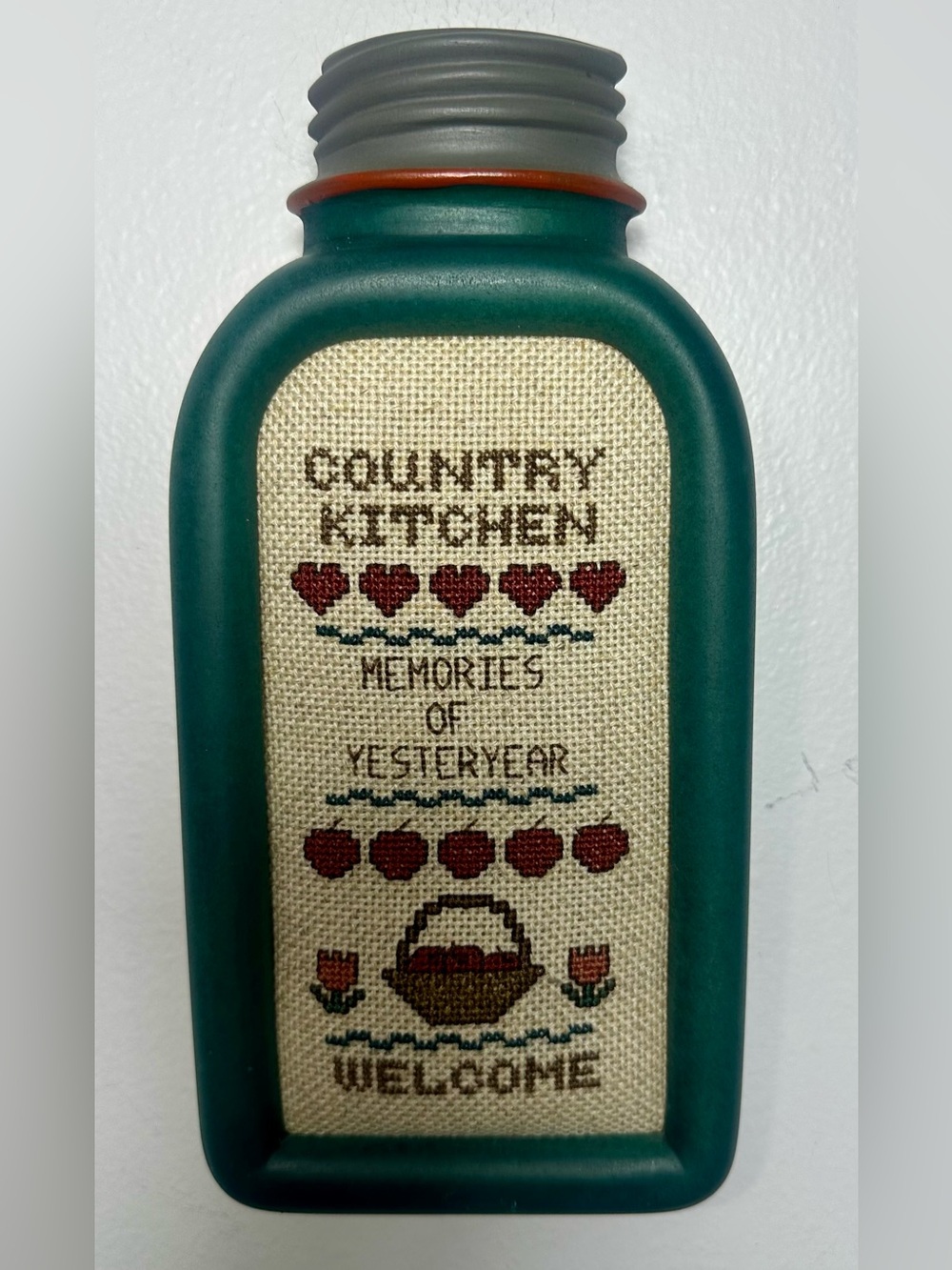 Vintage Country Kitchen Memories Wall Accent - Cross stitch Green Apples 9 x 4.5
